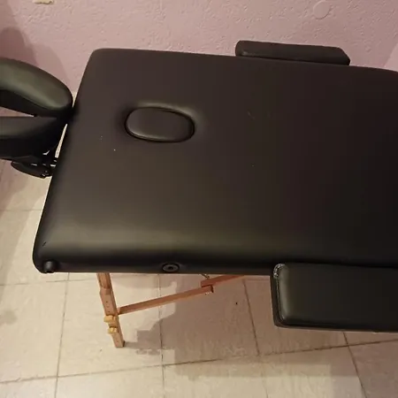 منزل للإقامة Massage Mit Sauna Und Jakuzzi *