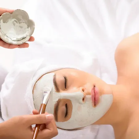 Massage Mit Sauna Und Jakuzzi منزل للإقامة