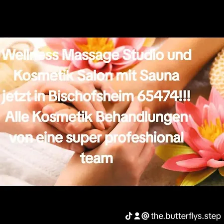 Massage Mit Sauna Und Jakuzzi منزل للإقامة