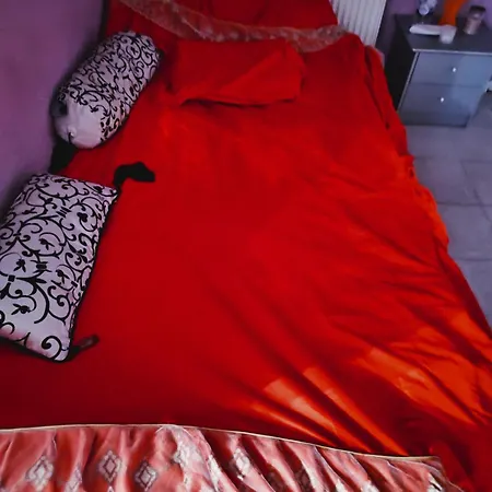 Massage Mit Sauna Und Jakuzzi منزل للإقامة *